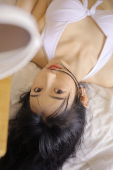 日漫无颜之月
